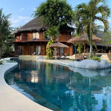 Villa Gading Tree House