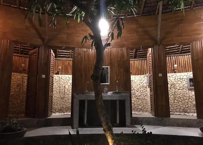 Gading Tree House ロッジ Batununggul