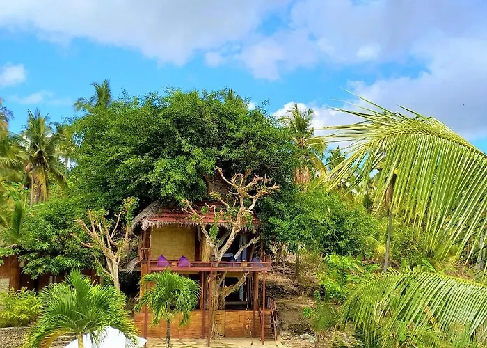 Gading Tree House