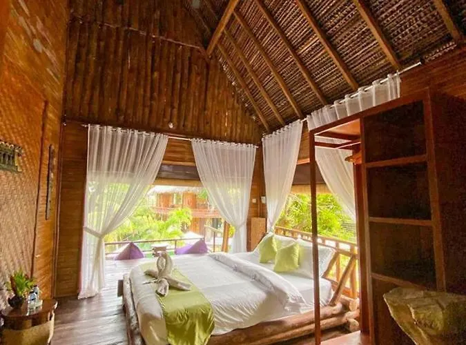 Gading Tree House *