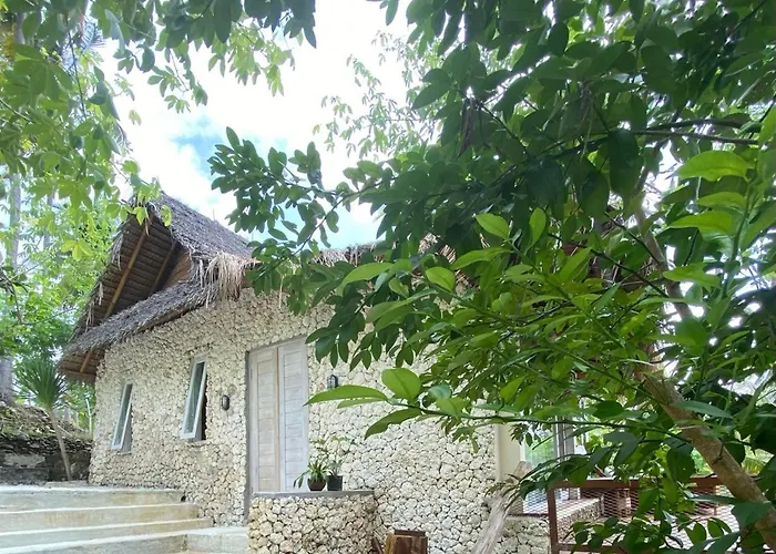 Gading Tree House ロッジ *